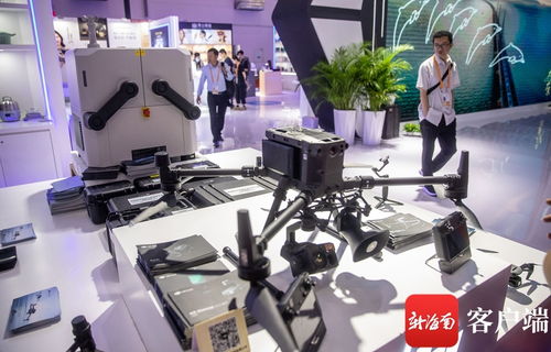 光影消博 機(jī)器人、無(wú)人機(jī)等科技產(chǎn)品引領(lǐng)專業(yè)領(lǐng)域創(chuàng)新